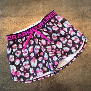 Under Armour Multicolor Animal Print Shorts ⭕️2 for $15⭕️